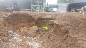 worker trapped when excavation collapses