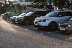 iStock-grey-fleet-car-park-1306017417.jpg